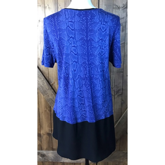 Elie Tahari Rayon/Poly Short Sleeve Top Size L - Picture 2 of 9